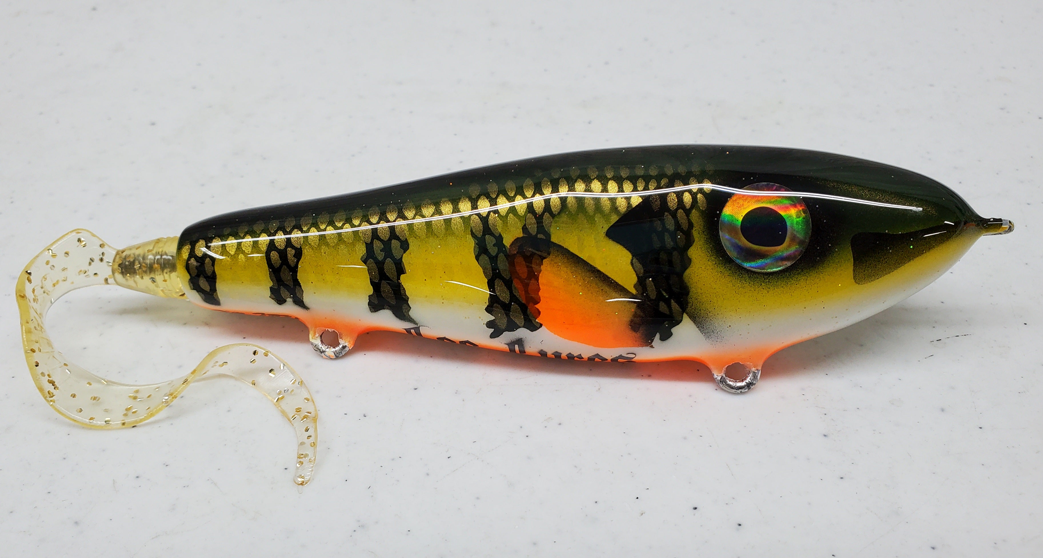 How To Airbrush Fishing Lures
